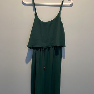 Casual dress. Hunter green. Size medium. Brand Nerlerolian.
